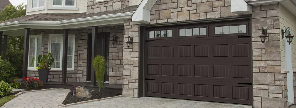 Standard+ North Hatley SP, 12' x 8', Moka Brown, 4 vertical lite Orion windows